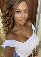 695774003: Chica busca chico en Granada