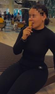 Chica busca chico en Granada: 