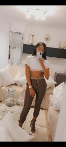 613466425: Chica busca chico en Huelva