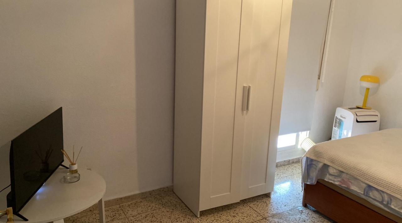 624812104:  en Granada