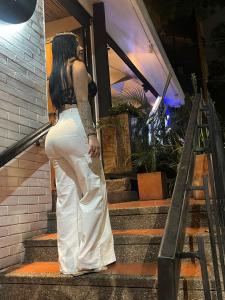 672867975: Chica busca chico en León