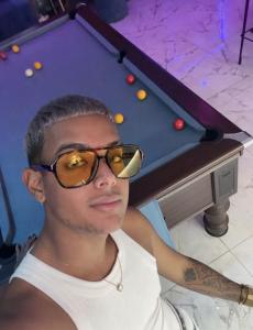 643695984: Chico busca chica en Málaga