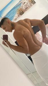 632937592: Chico busca chica en Sevilla