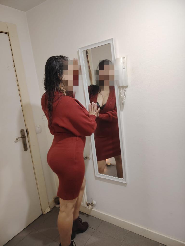 611244901: Chica busca chico en Asturias