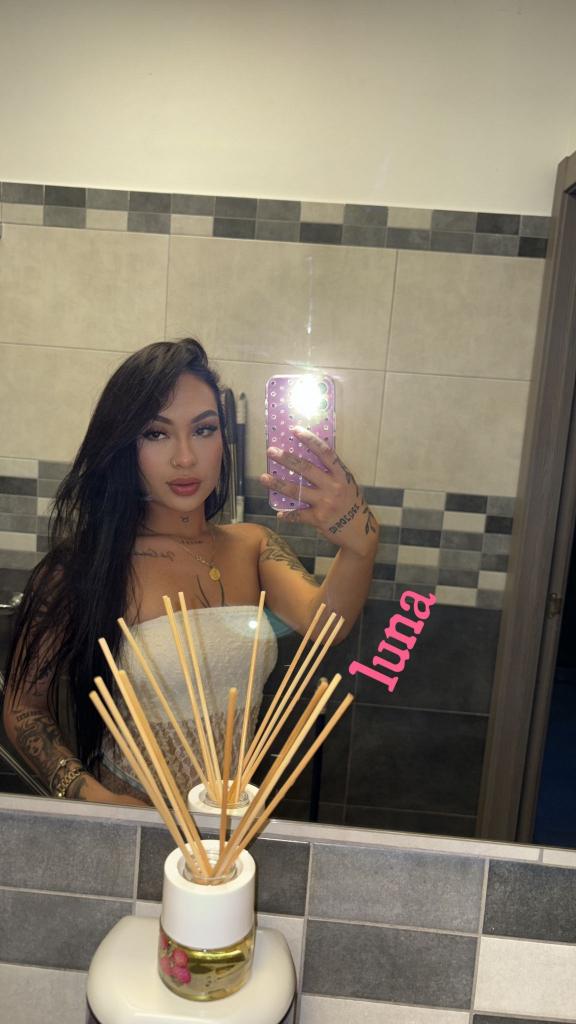 611213503: Chica busca chico en Barcelona