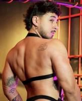 672044911: Chico busca chica en Tarragona