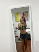 627992013: Chica busca chico en Barcelona