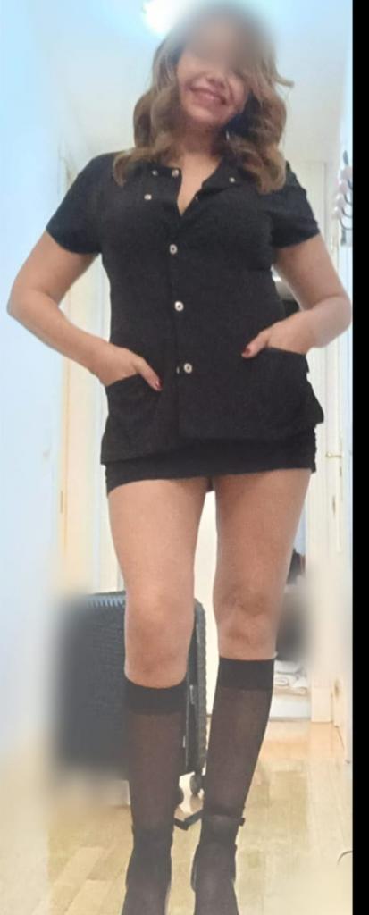 697317494: Chica busca chico en Madrid