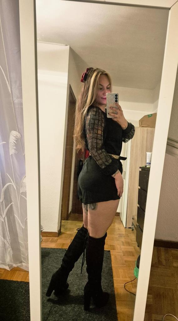 Chica busca chico en Pontevedra: Chica busca chico