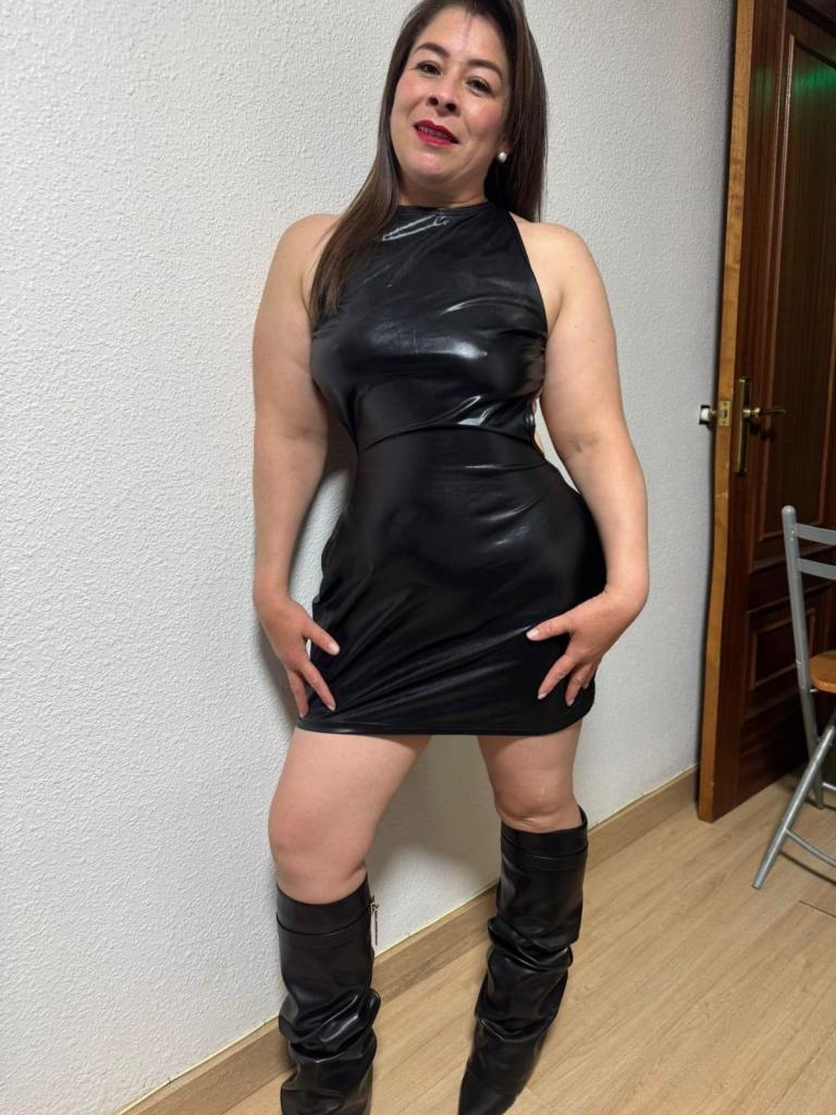 614942254: Chica busca chico en León