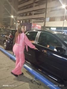 613786445: Chica busca chico en Valencia