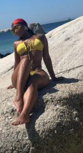 665466857: Chica busca chico en Málaga