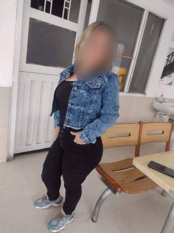 603263389: Chica busca chico en La Coruña
