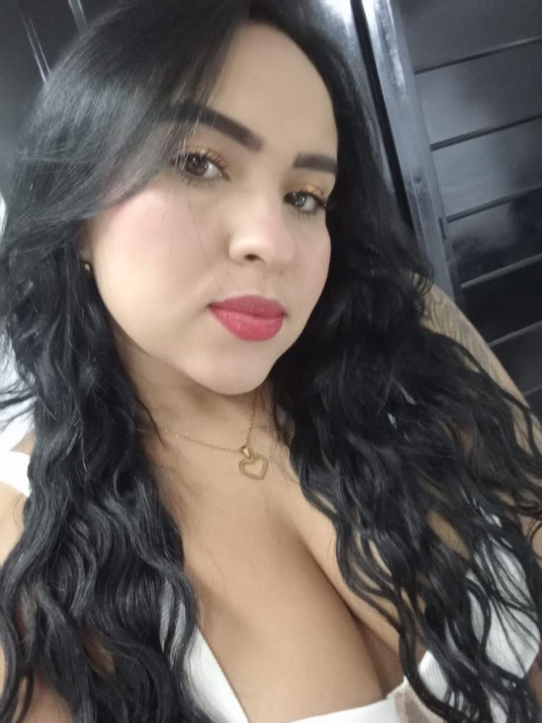 613299381: Chica busca chico en Ávila