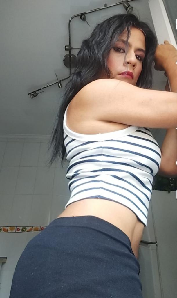 613510860: Travesti en Barcelona