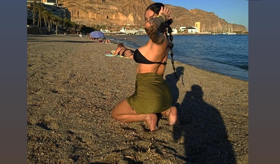 605492117: Chica busca chico en Granada