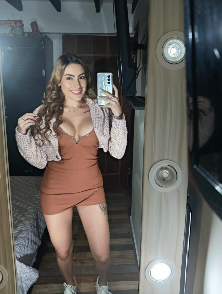 623318034: Chica busca chico en Madrid