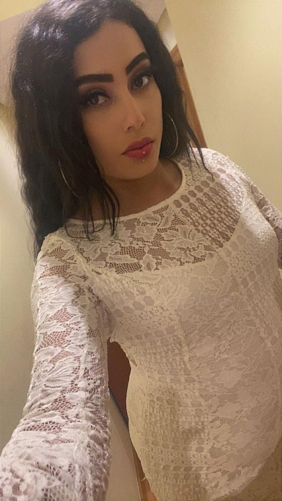 611298169: Transexual en Navarra