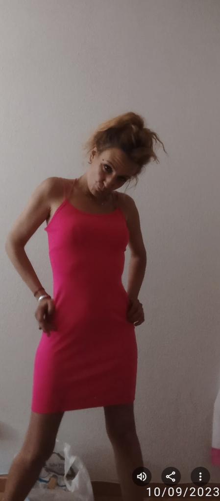 624370274: Chica busca chico en Cáceres