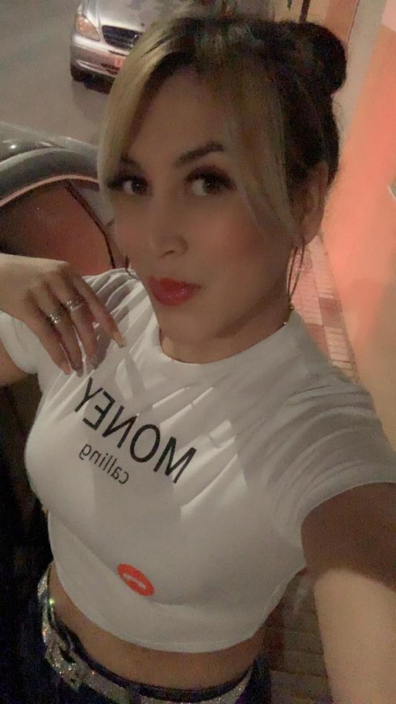 613119336: Chica busca chico en Badajoz