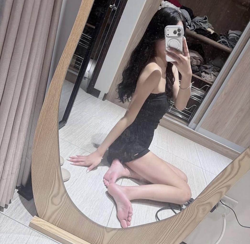 685975508: Chica busca chico en Madrid