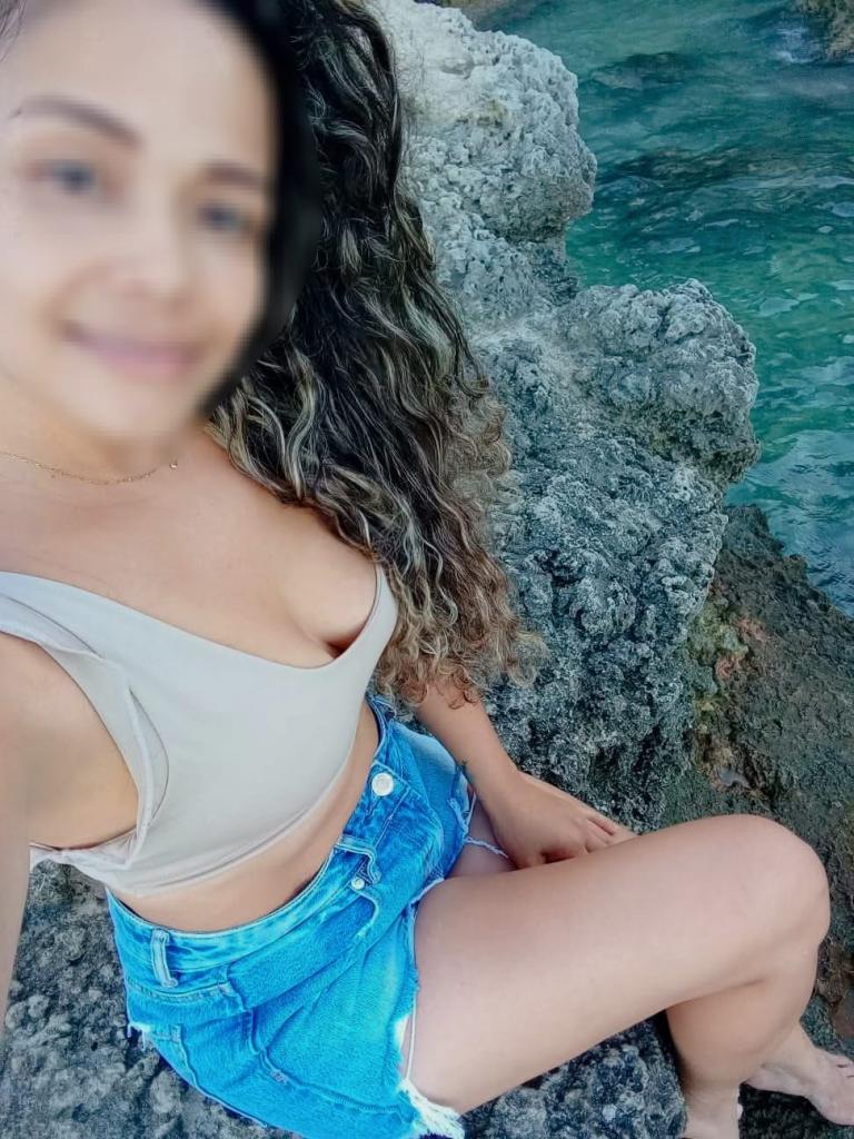 Chica busca chico en Menorca: 