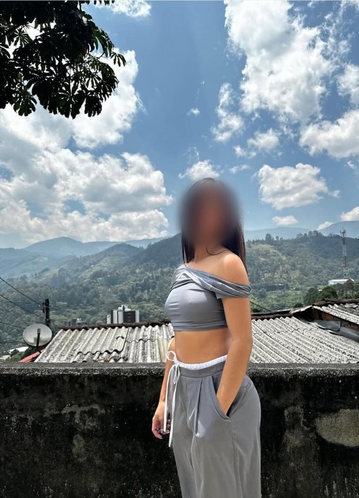 607340349: Chica busca chico en Mallorca