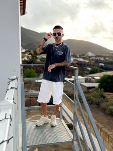 614712906: Chico busca chica en Las Palmas