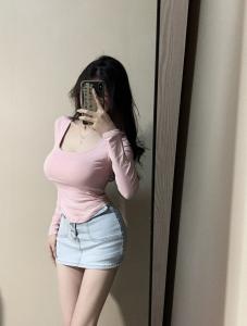 632318044: Chica busca chico en Barcelona