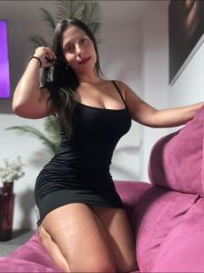 610148324: Chica busca chico en Madrid