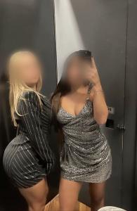 663763904: Chica busca chico en Barcelona