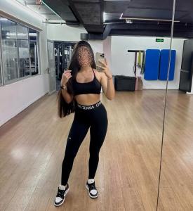 617634878: Chica busca chico en Madrid
