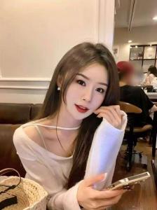 614795137: Chica busca chico en Alicante