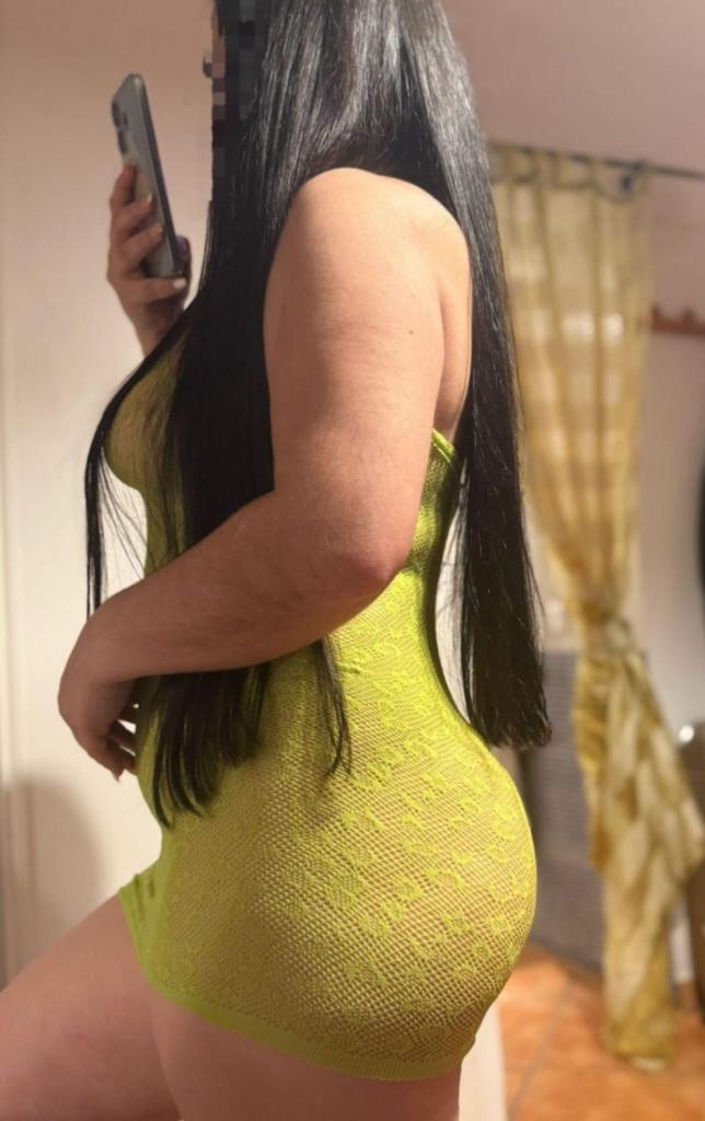 643741651: Chica busca chico en Asturias