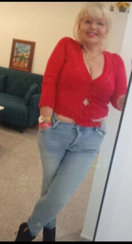 611280445: Chica busca chico en Las Palmas