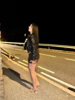 631196819: Chica busca chico en Lérida