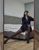 640351239: Chica busca chico en Sevilla