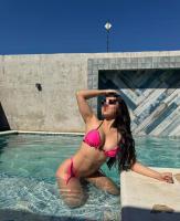 647244675: Chica busca chico en Cantabria