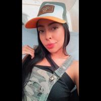 613981338: Chica busca chico en Barcelona