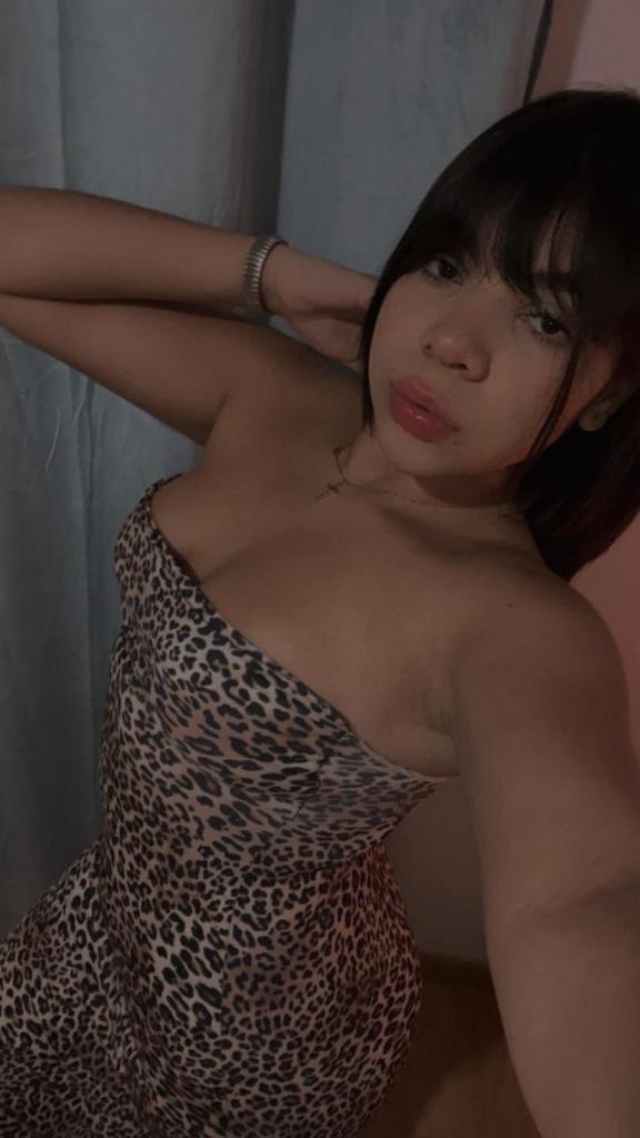 677680626: Chica busca chico en Murcia