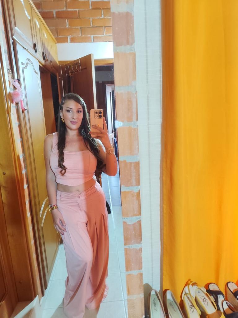 642928730: Chica busca chico en Guipúzcoa