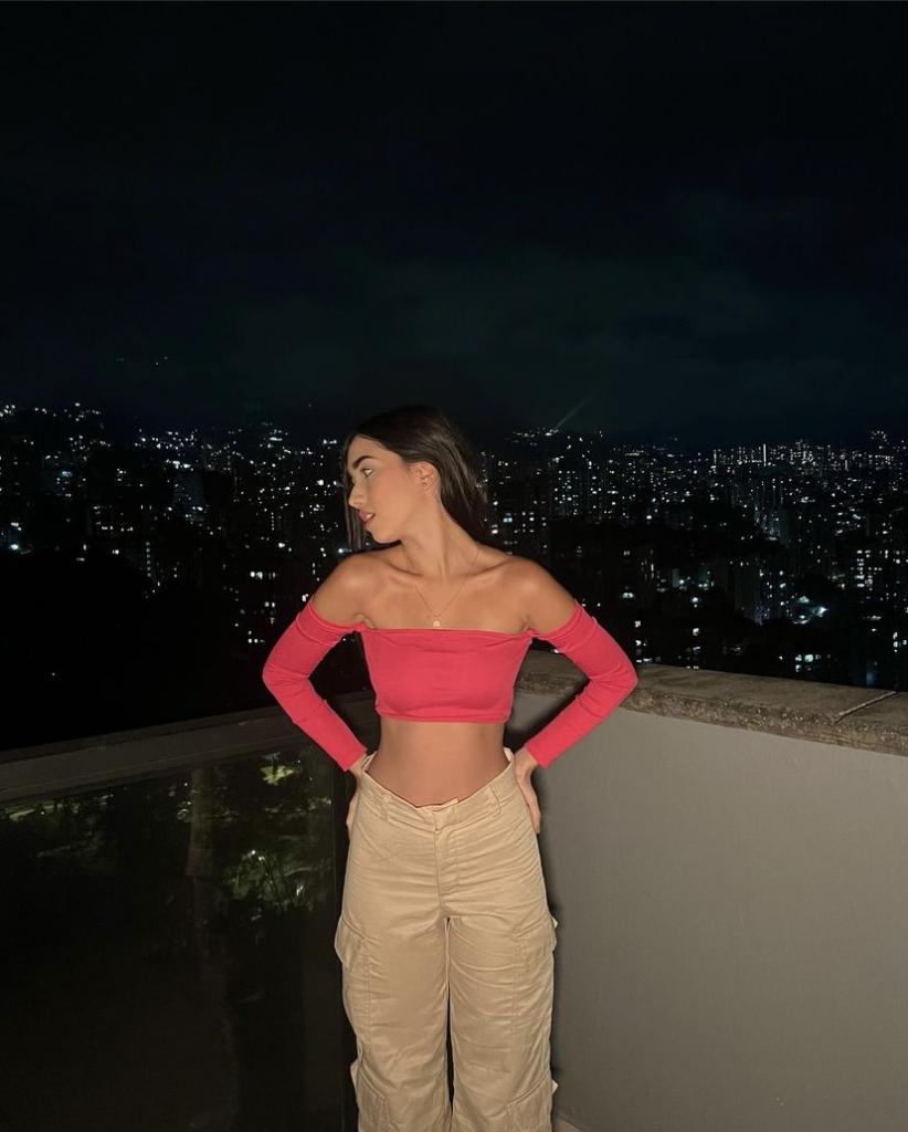 603424166: Chica busca chico en Cádiz