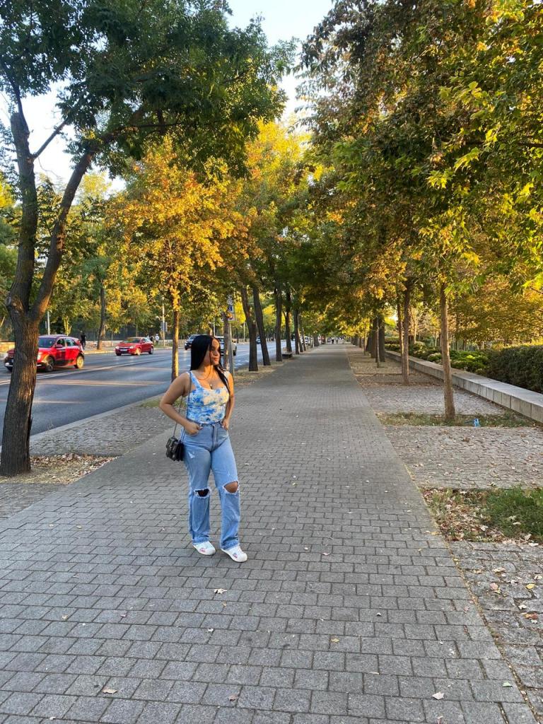 Chica busca chico en Castellón: 