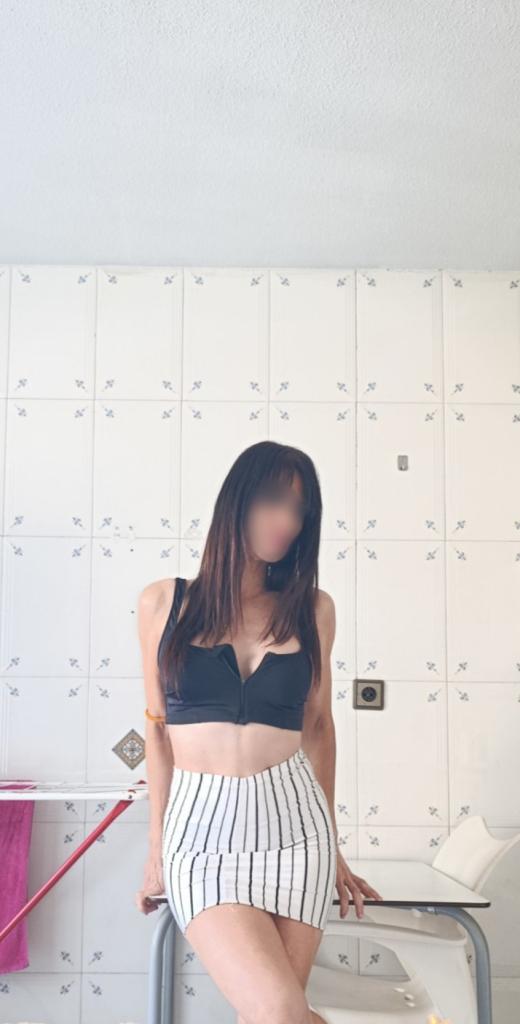 634122483: Chica busca chico en Murcia