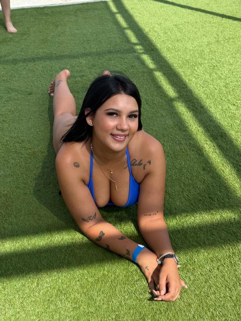 613723896: Chica busca chico en Valencia