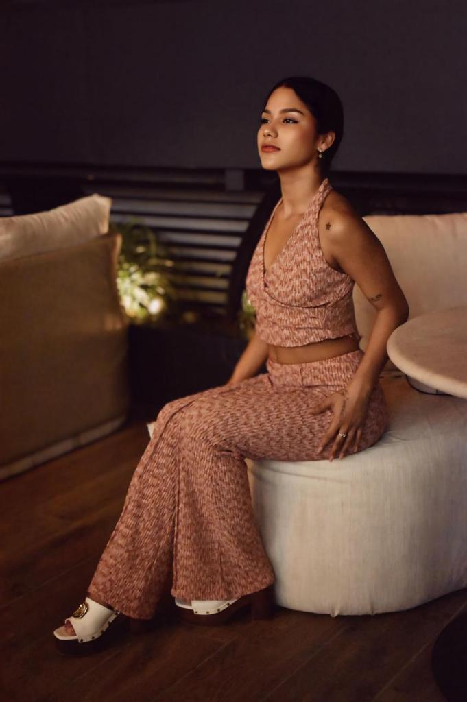 633974246: Chica busca chico en Alicante