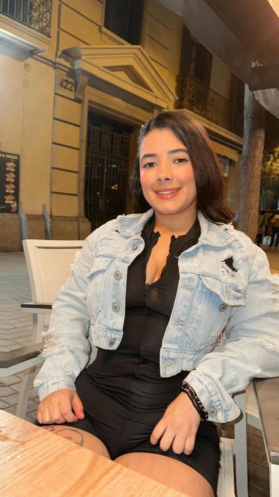 614968044: Chica busca chico en Murcia