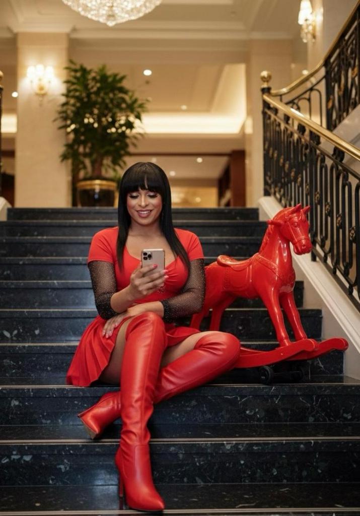 614866642: Travesti en Navarra