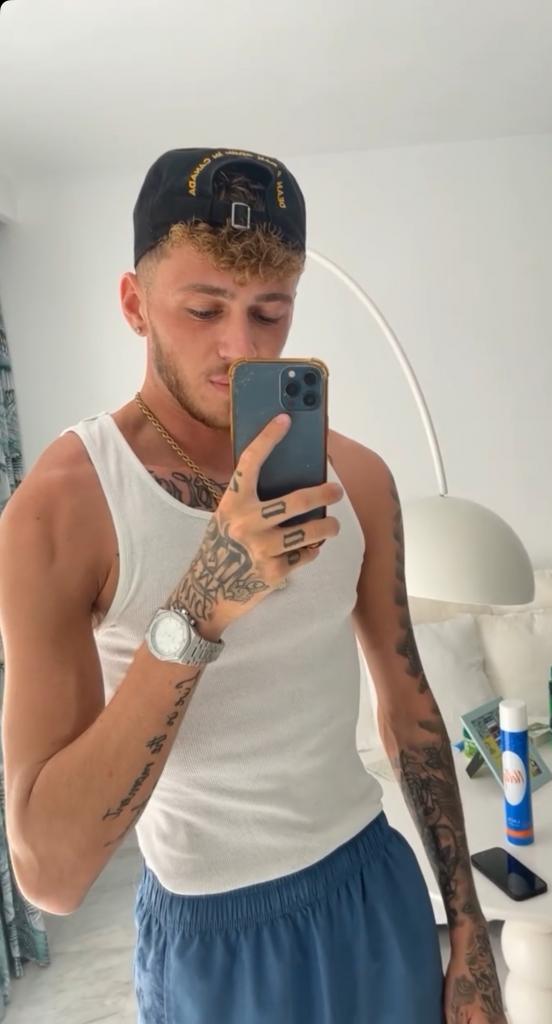 626963893: Chico busca chica en Cádiz