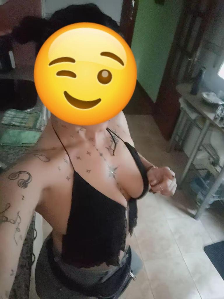 Chica busca chico en Huelva: Chica busca chico